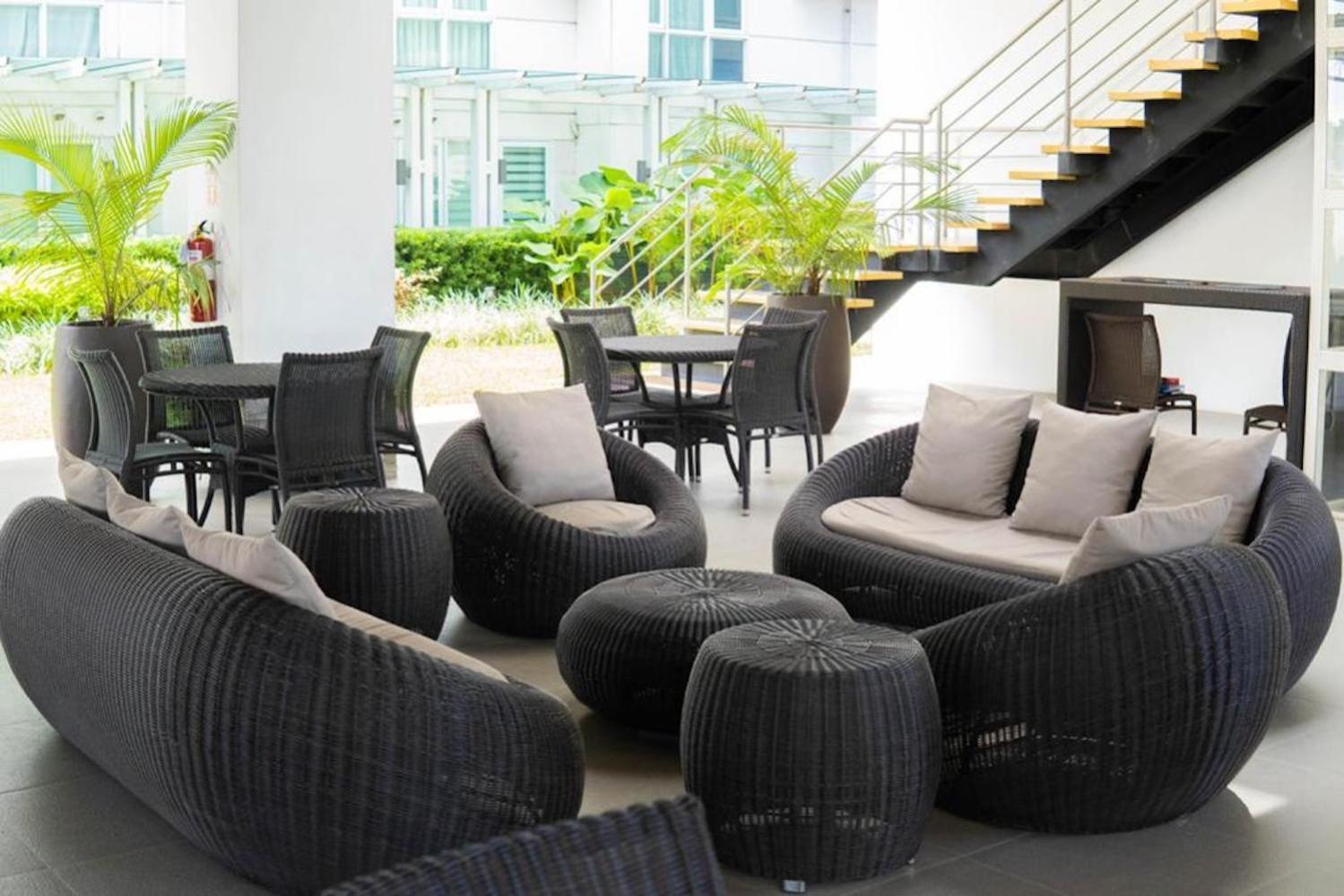 Abreeza Studio Suite 2321 - Pool, Wifi, City View, Washer, Ac, Netflix, Mall Davao City Exterior foto