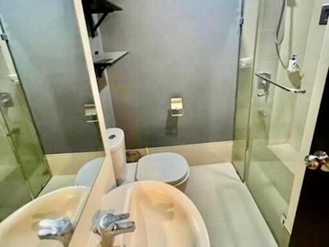 Abreeza Studio Suite 2321 - Pool, Wifi, City View, Washer, Ac, Netflix, Mall Davao City Exterior foto